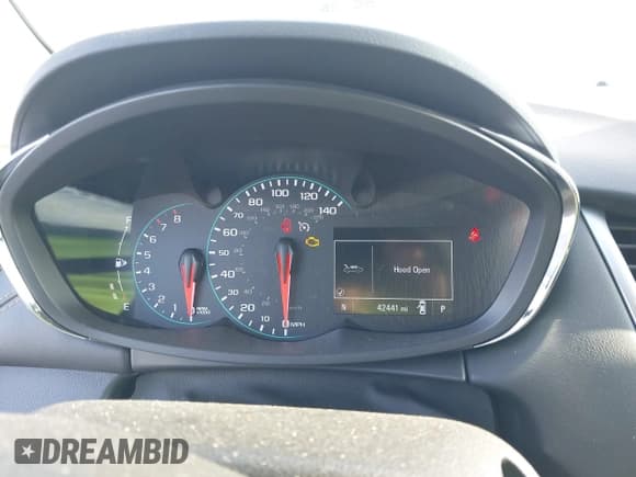 ✅ 2022 Chevrolet Trax LS • VIN: KL7CJKSM0NB535344 • Lot: 42026096. Listed on IAAI with 42,441 mi. Free auction sales archive from the USA and detailed vehicle history report at DreamBid. Image 7.