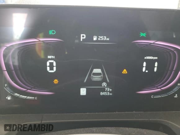 ✅ 2024 Kia Telluride LX • VIN: 5XYP2DGC0RG523252 • Lot: 70361665. Listed on Copart with 8,453 mi. Free auction sales archive from the USA and detailed vehicle history report at DreamBid. Image 9.