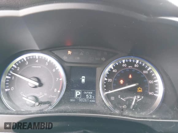 ✅ 2015 Toyota Highlander LE Plus • VIN: 5TDZKRFH8FS084089 • Lot: 42290597. Wystawiony na IAAI z przebiegiem 98 261 mil. Bezpłatny archiwum sprzedaży aukcyjnych z USA i szczegółowy raport historii pojazdu na DreamBid. Zdjęcie 7.