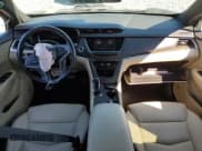 ✅ 2019 Cadillac XT5 FWD • VIN: 1GYKNARS5KZ194490 • Lot: 86592385. Wystawiony na Copart z przebiegiem 92 219 mil. Bezpłatny archiwum sprzedaży aukcyjnych z USA i szczegółowy raport historii pojazdu na DreamBid. Zdjęcie 8.