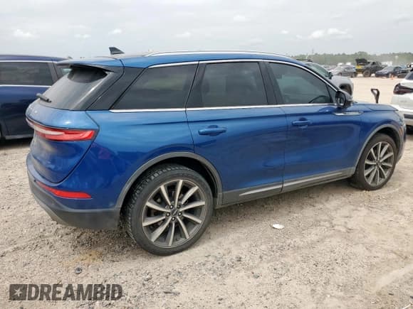 ✅ 2020 Lincoln Corsair Reserve • VIN: 5LMCJ2C98LUL02562 • Lot: 65095005. Wystawiony na Copart z przebiegiem Nie podano. Bezpłatny archiwum sprzedaży aukcyjnych z USA i szczegółowy raport historii pojazdu na DreamBid. Zdjęcie 3.