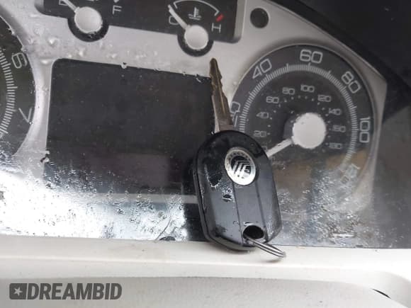 ✅ 2009 Mercury Mariner • VIN: 4M2CU81789KJ04176 • Lot: 42553507. Listed on IAAI with 98,424 mi. Free auction sales archive from the USA and detailed vehicle history report at DreamBid. Image 11.