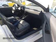 ✅ 2018 Tesla Model 3 Long Range Battery • VIN: 5YJ3E1EB4JF134317 • Lot: 43208237. Wystawiony na IAAI z przebiegiem 86 720 mil. Bezpłatny archiwum sprzedaży aukcyjnych z USA i szczegółowy raport historii pojazdu na DreamBid. Zdjęcie 5.