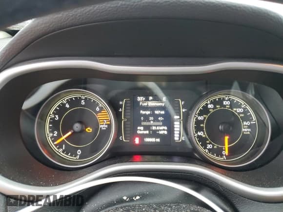 ✅ 2018 Jeep Cherokee Latitude Plus • VIN: 1C4PJMLB0JD600799 • Lot: 92796995. Listed on Copart with 139,905 mi. Free auction sales archive from the USA and detailed vehicle history report at DreamBid. Image 9.