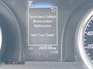 ✅ 2023 Toyota Camry LE • VIN: 4T1R11AK2PU130970 • Lot: 43417043. Wystawiony na IAAI z przebiegiem 26 938 mil. Bezpłatny archiwum sprzedaży aukcyjnych z USA i szczegółowy raport historii pojazdu na DreamBid. Zdjęcie 15.