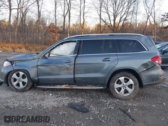 ✅ 2017 Mercedes-Benz GLS 450 • VIN: 4JGDF6EE1HA921989 • Лот: 43753957. Опубликован ранее на IAAI с пробегом 132 498 миль. Бесплатный доступ к архиву аукционных продаж из США и подробный отчёт об истории автомобиля на DreamBid. Изображение 14.