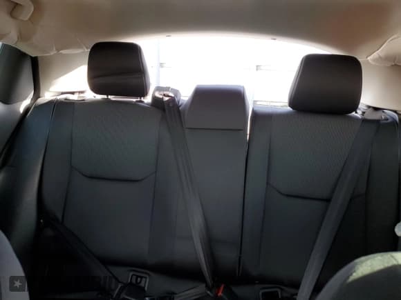 ✅ 2024 Toyota Prius LE • VIN: JTDACAAUXR3046093 • Lot: 90372365. Wystawiony na Copart z przebiegiem 15 281 mil. Bezpłatny archiwum sprzedaży aukcyjnych z USA i szczegółowy raport historii pojazdu na DreamBid. Zdjęcie 10.