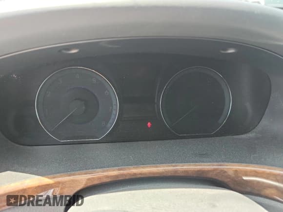 ✅ 2011 Hyundai Equus Ultimate • VIN: KMHGH4JF5BU034315 • Lot: 71262205. Wystawiony na Copart z przebiegiem Nie podano. Bezpłatny archiwum sprzedaży aukcyjnych z USA i szczegółowy raport historii pojazdu na DreamBid. Zdjęcie 9.