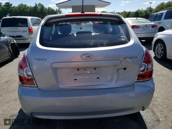 ✅ 2009 Hyundai Accent GS • VIN: KMHCM36C79U138575 • Лот: 84355845. Опубликован ранее на Copart с пробегом 169 131 миль. Бесплатный доступ к архиву аукционных продаж из США и подробный отчёт об истории автомобиля на DreamBid. Изображение 6.