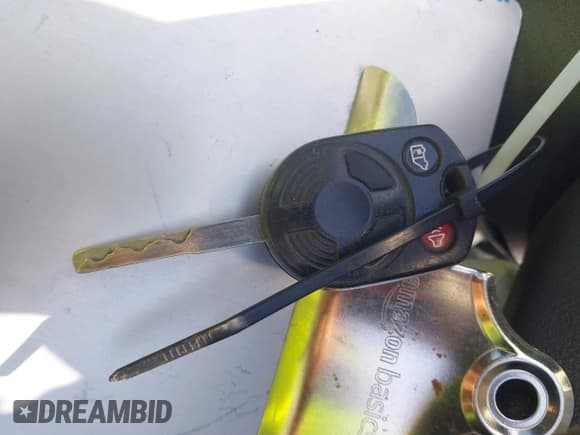 ✅ 2018 Ford Transit • VIN: 1FTYE1YM3JKA35185 • Lot: 42839253. Wystawiony na IAAI z przebiegiem 54 882 mil. Bezpłatny archiwum sprzedaży aukcyjnych z USA i szczegółowy raport historii pojazdu na DreamBid. Zdjęcie 11.