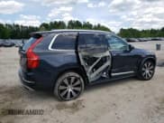 ✅ 2021 Volvo XC90 Inscription • VIN: YV4A221L3M1675387 • Lot: 58579955. Wystawiony na Copart z przebiegiem 87 244 mil. Bezpłatny archiwum sprzedaży aukcyjnych z USA i szczegółowy raport historii pojazdu na DreamBid. Zdjęcie 3.