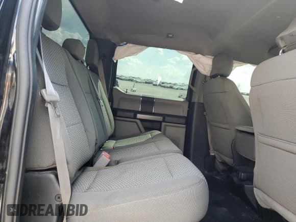 ✅ 2017 Ford F-250 XLT • VIN: 1FT7W2BT7HED41829 • Lot: 80365345. Wystawiony na Copart z przebiegiem 109 248 mil. Bezpłatny archiwum sprzedaży aukcyjnych z USA i szczegółowy raport historii pojazdu na DreamBid. Zdjęcie 10.