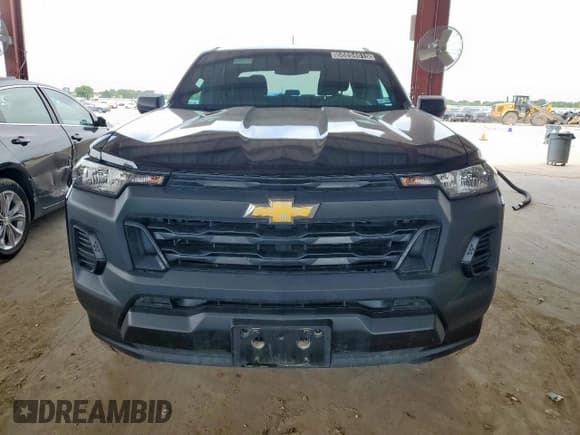 ✅ 2024 Chevrolet Colorado 2WD Work Truck • VIN: 1GCGSBEC3R1226273 • Lot: 58894615. Listed on Copart with 19,067 mi. Free auction sales archive from the USA and detailed vehicle history report at DreamBid. Image 5.
