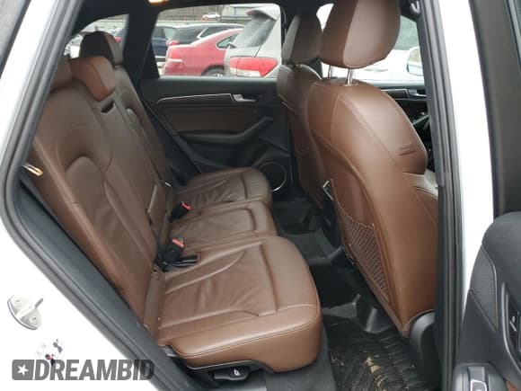 ✅ 2016 Audi Q5 Premium Plus • VIN: WA1L2AFP5GA013102 • Lot: 92267275. Wystawiony na Copart z przebiegiem 109 928 mil. Bezpłatny archiwum sprzedaży aukcyjnych z USA i szczegółowy raport historii pojazdu na DreamBid. Zdjęcie 11.