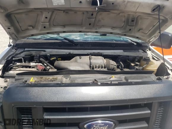 ✅ 2012 Ford Econoline Cargo Commercial • VIN: 1FTNS2EW4CDA86676 • Lot: 57550165. Listed on Copart with 251,780 mi. Free auction sales archive from the USA and detailed vehicle history report at DreamBid. Image 12.