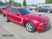 ✅ 2008 Ford Mustang GT Deluxe • VIN: 1ZVHT82H285194618 • Lot: 42001961. Listed on IAAI with 129,781 mi. Free auction sales archive from the USA and detailed vehicle history report at DreamBid. Image 1.