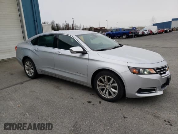 ✅ 2017 Chevrolet Impala LT • VIN: 2G1105S38H9175874 • Лот: 77656924. Опубликован ранее на Copart с пробегом 146 433 миль. Бесплатный доступ к архиву аукционных продаж из США и подробный отчёт об истории автомобиля на DreamBid. Изображение 4.