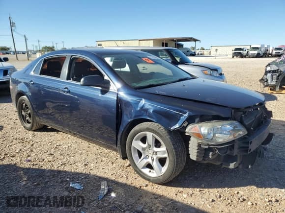 ✅ 2012 Chevrolet Malibu 1LS • VIN: 1G1ZB5E08CF268988 • Lot: 81376964. Listed on Copart with 147,210 mi. Free auction sales archive from the USA and detailed vehicle history report at DreamBid. Image 4.