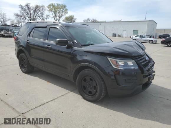 ✅ 2017 Ford Police Interceptor Utility • VIN: 1FM5K8AT2HGD07384 • Лот: 48473455. Опубликован ранее на Copart с пробегом 99 193 миль. Бесплатный доступ к архиву аукционных продаж из США и подробный отчёт об истории автомобиля на DreamBid. Изображение 4.