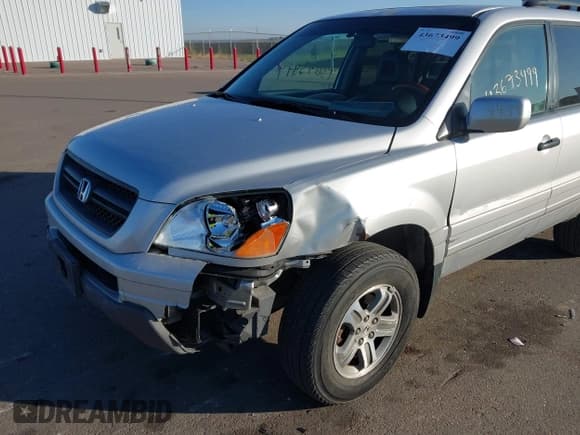 ✅ 2005 Honda Pilot EX-L • VIN: 5FNYF18555B028683 • Lot: 43673499. Listed on IAAI with 179,000 mi. Free auction sales archive from the USA and detailed vehicle history report at DreamBid. Image 6.