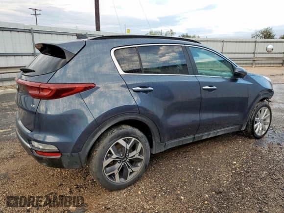 ✅ 2022 Kia Sportage EX • VIN: KNDPN3AC2N7955715 • Лот: 82161775. Опубликован ранее на Copart с пробегом 181 825 миль. Бесплатный доступ к архиву аукционных продаж из США и подробный отчёт об истории автомобиля на DreamBid. Изображение 3.