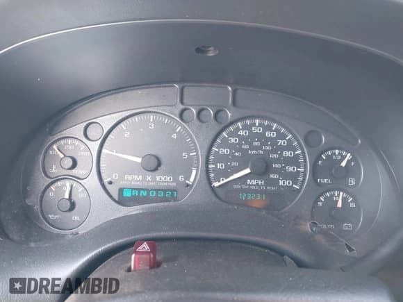 ✅ 2003 Chevrolet S-10 LS • VIN: 1GCCS19X638152206 • Лот: 41464663. Опубликован ранее на IAAI с пробегом 123 231 миль. Бесплатный доступ к архиву аукционных продаж из США и подробный отчёт об истории автомобиля на DreamBid. Изображение 7.