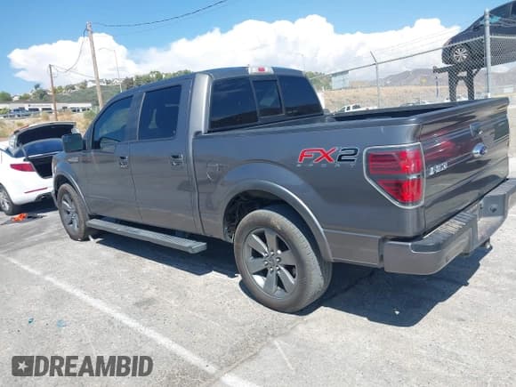 ✅ 2013 Ford F-150 XLT • VIN: 1FTFW1CFXDFD56277 • Lot: 43078666. Listed on IAAI with 111,115 mi. Free auction sales archive from the USA and detailed vehicle history report at DreamBid. Image 3.