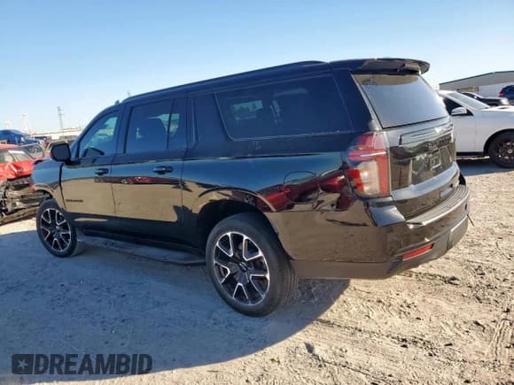 ✅ 2024 Chevrolet Suburban RST • VIN: 1GNSCEKD9RR229970 • Лот: 92583175. Опубликован ранее на Copart с пробегом 59 922 миль. Бесплатный доступ к архиву аукционных продаж из США и подробный отчёт об истории автомобиля на DreamBid. Изображение 2.