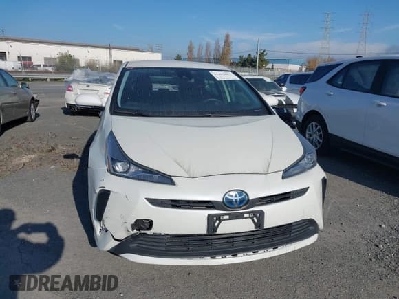 ✅ 2020 Toyota Prius LE • VIN: JTDKARFU6L3120442 • Lot: 43402603. Listed on IAAI with 77,570 mi. Free auction sales archive from the USA and detailed vehicle history report at DreamBid. Image 13.