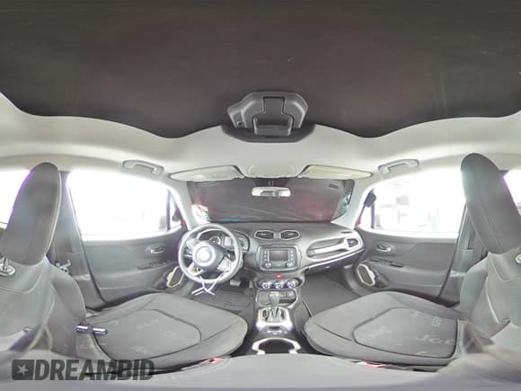 ✅ 2017 Jeep Renegade Sport • VIN: ZACCJAAB7HPF30939 • Lot: 91712115. Wystawiony na Copart z przebiegiem 114 321 mil. Bezpłatny archiwum sprzedaży aukcyjnych z USA i szczegółowy raport historii pojazdu na DreamBid. Zdjęcie 15.