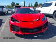 ✅ 2020 Chevrolet Corvette 2LT • VIN: 1G1Y72D49L5109791 • Lot: 43517295. Wystawiony na IAAI z przebiegiem 42 188 mil. Bezpłatny archiwum sprzedaży aukcyjnych z USA i szczegółowy raport historii pojazdu na DreamBid. Zdjęcie 12.