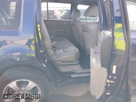 ✅ 2013 Honda Pilot EX-L • VIN: 5FNYF3H51DB029484 • Лот: 43457133. Опубликован ранее на IAAI с пробегом 142 893 миль. Бесплатный доступ к архиву аукционных продаж из США и подробный отчёт об истории автомобиля на DreamBid. Изображение 8.