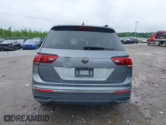 ✅ 2022 Volkswagen Tiguan S • VIN: 3VV1B7AX9NM005125 • Лот: 42371110. Опубликован ранее на IAAI с пробегом 94 060 миль. Бесплатный доступ к архиву аукционных продаж из США и подробный отчёт об истории автомобиля на DreamBid. Изображение 16.