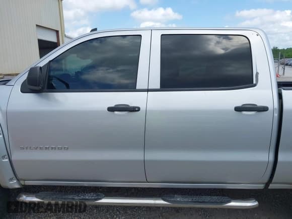 ✅ 2014 Chevrolet Silverado 1500 LT • VIN: 3GCUKREC1EG136336 • Лот: 42082709. Опубликован ранее на IAAI с пробегом 202 319 миль. Бесплатный доступ к архиву аукционных продаж из США и подробный отчёт об истории автомобиля на DreamBid. Изображение 15.