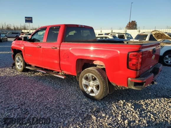 ✅ 2017 Chevrolet Silverado 1500 Custom • VIN: 1GCRCPEH7HZ340601 • Lot: 82903254. Wystawiony na Copart z przebiegiem 110 334 mil. Bezpłatny archiwum sprzedaży aukcyjnych z USA i szczegółowy raport historii pojazdu na DreamBid. Zdjęcie 2.