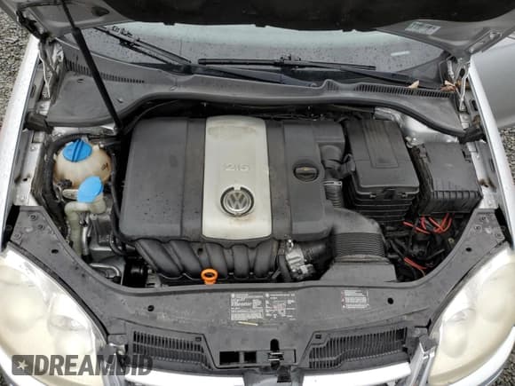 ✅ 2005 Volkswagen Jetta 2.5L • VIN: 3VWDF71K55M639159 • Lot: 84507684. Listed on Copart with 63,398 mi. Free auction sales archive from the USA and detailed vehicle history report at DreamBid. Image 12.