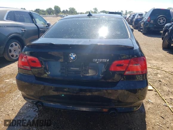 ✅ 2010 BMW 3 Series 335i xDrive • VIN: WBAWC7C51AE271278 • Лот: 56079594. Опубликован ранее на Copart с пробегом 148 582 миль. Бесплатный доступ к архиву аукционных продаж из США и подробный отчёт об истории автомобиля на DreamBid. Изображение 6.