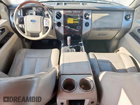 ✅ 2010 Ford Expedition Max Limited • VIN: 1FMJK1K52AEA48189 • Lot: 60982115. Listed on Copart with 176,567 mi. Free auction sales archive from the USA and detailed vehicle history report at DreamBid. Image 8.