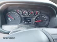 ✅ 2022 Chevrolet Silverado 1500 Custom • VIN: 1GCPYBEKXNZ210153 • Lot: 43235538. Wystawiony na IAAI z przebiegiem 75 000 mil. Bezpłatny archiwum sprzedaży aukcyjnych z USA i szczegółowy raport historii pojazdu na DreamBid. Zdjęcie 7.