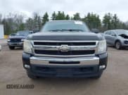 ✅ 2009 Chevrolet Silverado 1500 LT • VIN: 1GCEK29J39Z297538 • Lot: 43688228. Listed on IAAI with 149,292 mi. Free auction sales archive from the USA and detailed vehicle history report at DreamBid. Image 12.