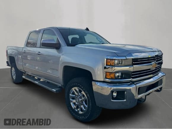 ✅ 2016 Chevrolet Silverado 2500HD LT • VIN: 1GC1KVEG6GF226178 • Лот: 92741095. Опубликован ранее на Copart с пробегом 111 101 миль. Бесплатный доступ к архиву аукционных продаж из США и подробный отчёт об истории автомобиля на DreamBid. Изображение 1.