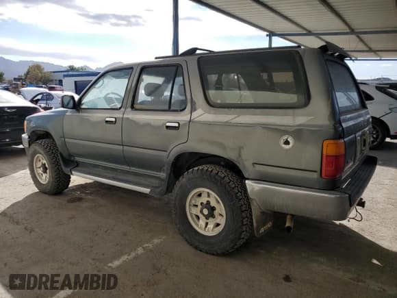 ✅ 1993 Toyota 4Runner • VIN: JT3VN39W8P0097205 • Lot: 78756524. Listed on Copart with 134,958 mi. Free auction sales archive from the USA and detailed vehicle history report at DreamBid. Image 2.