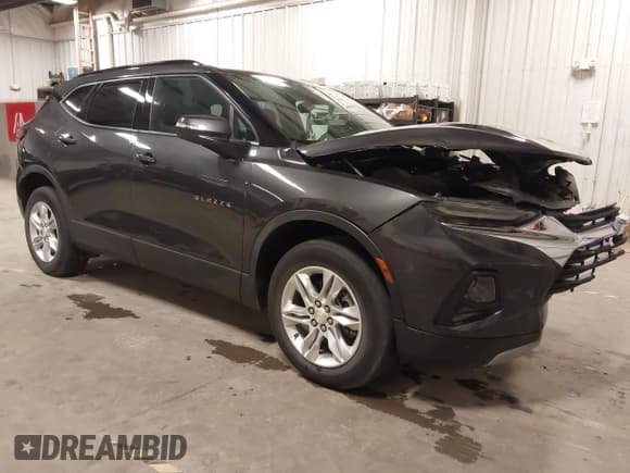 ✅ 2022 Chevrolet Blazer LT • VIN: 3GNKBHR4XNS189027 • Лот: 43516616. Опубликован ранее на IAAI с пробегом 35 913 миль. Бесплатный доступ к архиву аукционных продаж из США и подробный отчёт об истории автомобиля на DreamBid. Изображение 1.