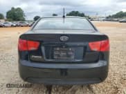 ✅ 2013 Kia Forte LX • VIN: KNAFT4A22D5672155 • Лот: 65541695. Опубликован ранее на Copart с пробегом 135 738 миль. Бесплатный доступ к архиву аукционных продаж из США и подробный отчёт об истории автомобиля на DreamBid. Изображение 6.