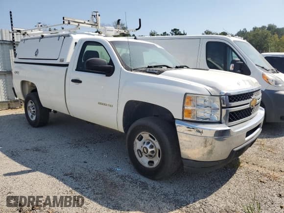✅ 2014 Chevrolet Silverado 2500HD Work Truck • VIN: 1GC0KVCG2EF165889 • Лот: 69991135. Опубликован ранее на Copart с пробегом 229 423 миль. Бесплатный доступ к архиву аукционных продаж из США и подробный отчёт об истории автомобиля на DreamBid. Изображение 4.