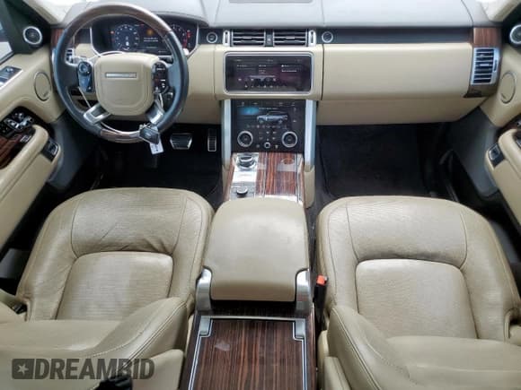 ✅ 2019 Land Rover Range Rover • VIN: SALGV5RE5KA523970 • Lot: 81304205. Listed on Copart with 112,405 mi. Free auction sales archive from the USA and detailed vehicle history report at DreamBid. Image 8.