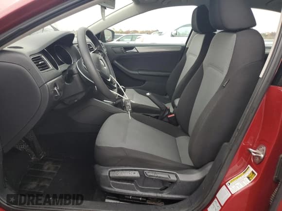 ✅ 2017 Volkswagen Jetta S • VIN: 3VW167AJXHM279661 • Lot: 90779865. Listed on Copart with 60,891 mi. Free auction sales archive from the USA and detailed vehicle history report at DreamBid. Image 7.