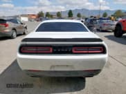 ✅ 2016 Dodge Challenger SXT • VIN: 2C3CDZAGXGH309180 • Lot: 82353315. Wystawiony na Copart z przebiegiem 82 594 mil. Bezpłatny archiwum sprzedaży aukcyjnych z USA i szczegółowy raport historii pojazdu na DreamBid. Zdjęcie 6.