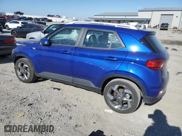 ✅ 2024 Hyundai Venue SEL • VIN: KMHRC8A34RU287902 • Lot: 89044325. Listed on Copart with 24,776 mi. Free auction sales archive from the USA and detailed vehicle history report at DreamBid. Image 2.