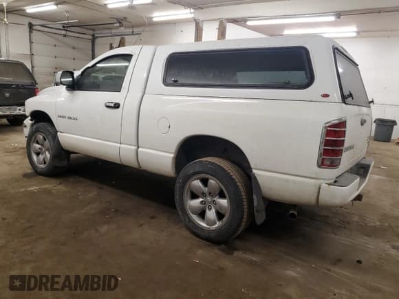 ✅ 2003 Dodge 1500 ST • VIN: 1D7HU16D73J643814 • Лот: 43003625. Опубликован ранее на Copart с пробегом 148 561 миль. Бесплатный доступ к архиву аукционных продаж из США и подробный отчёт об истории автомобиля на DreamBid. Изображение 2.